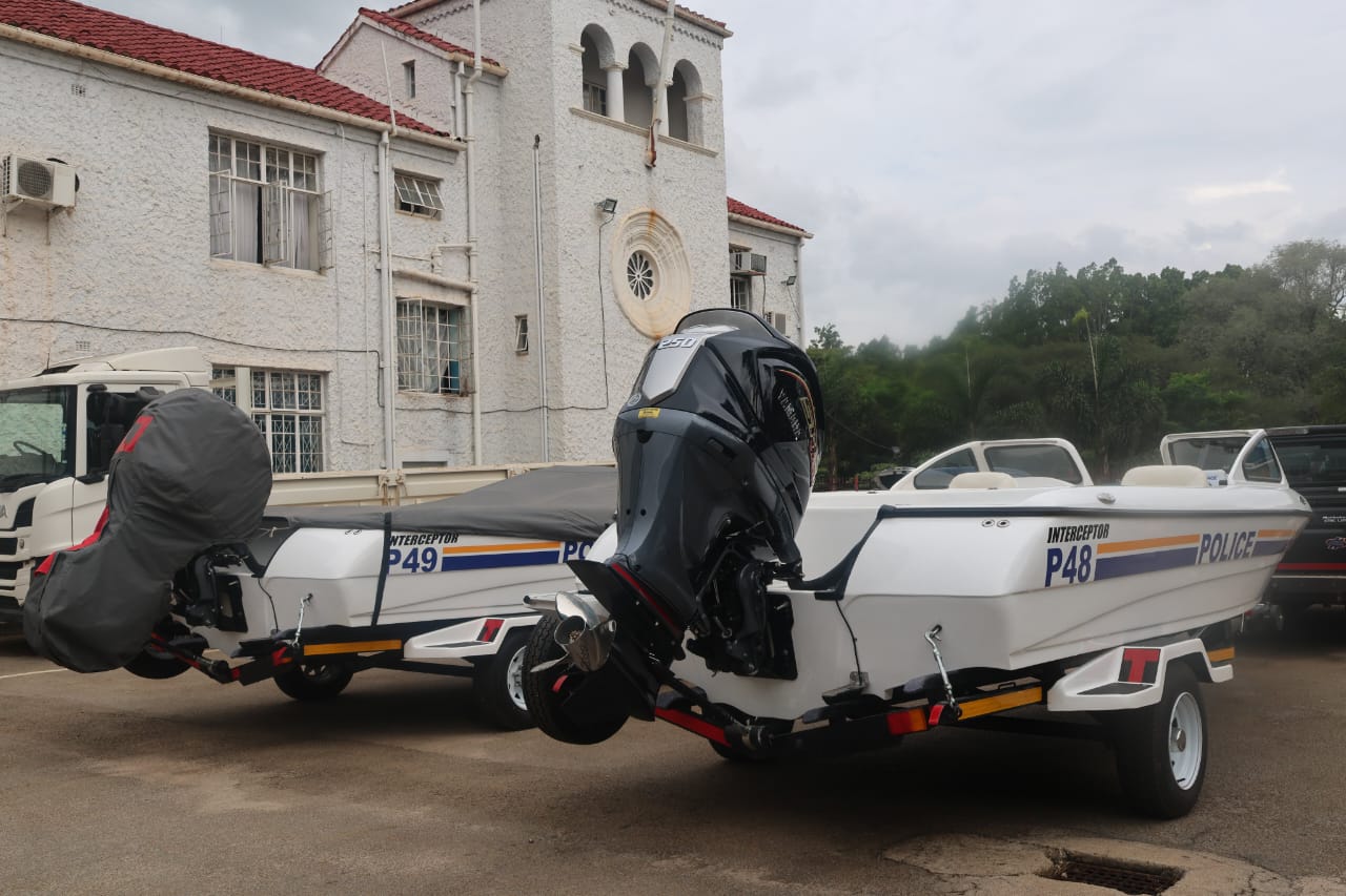 NO HIDING NO ESCAPE FOR CRIMINALS: Cops unleash boats, bikes, dog vans countrywide