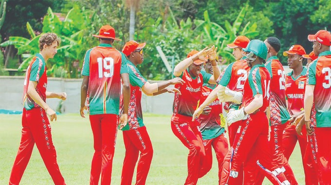 Young Chevrons draw India in Super Six