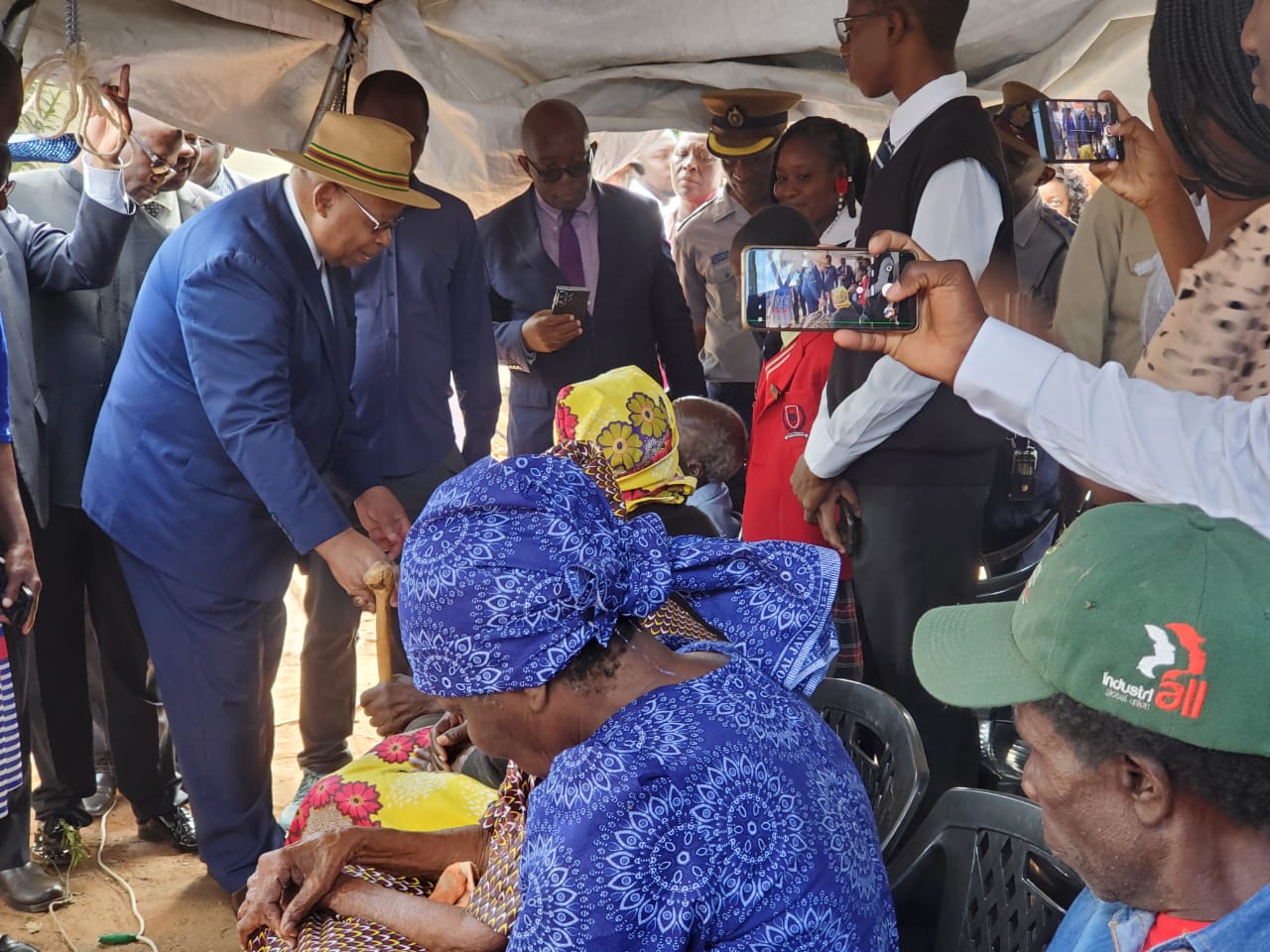 Mudenda inspects upgrades at Gwanda Old People’s Home