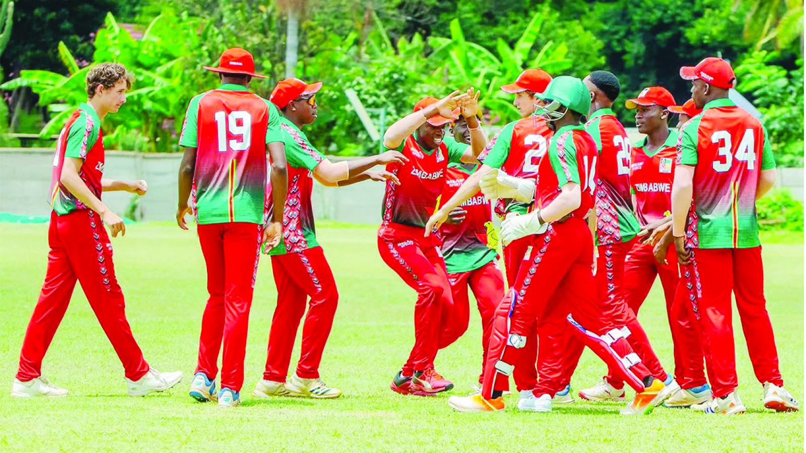 EARLY SIGNALS EMERGE IN WARMUP MATCHES