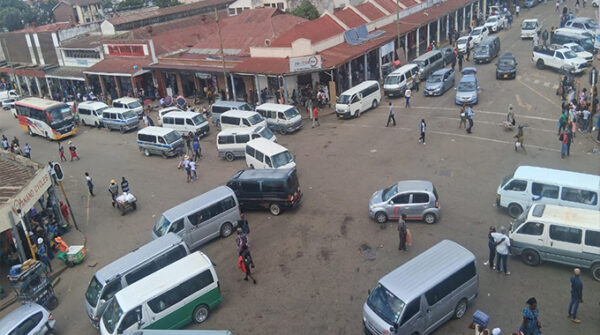 watch-when-illegality-thrives-pirate-omnibuses-swarm-bulawayo-s-sixth