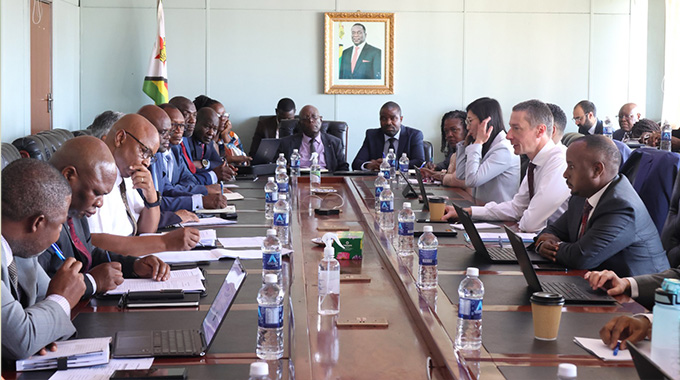 IMF team in Zimbabwe for Staff-Monitored Programme talks