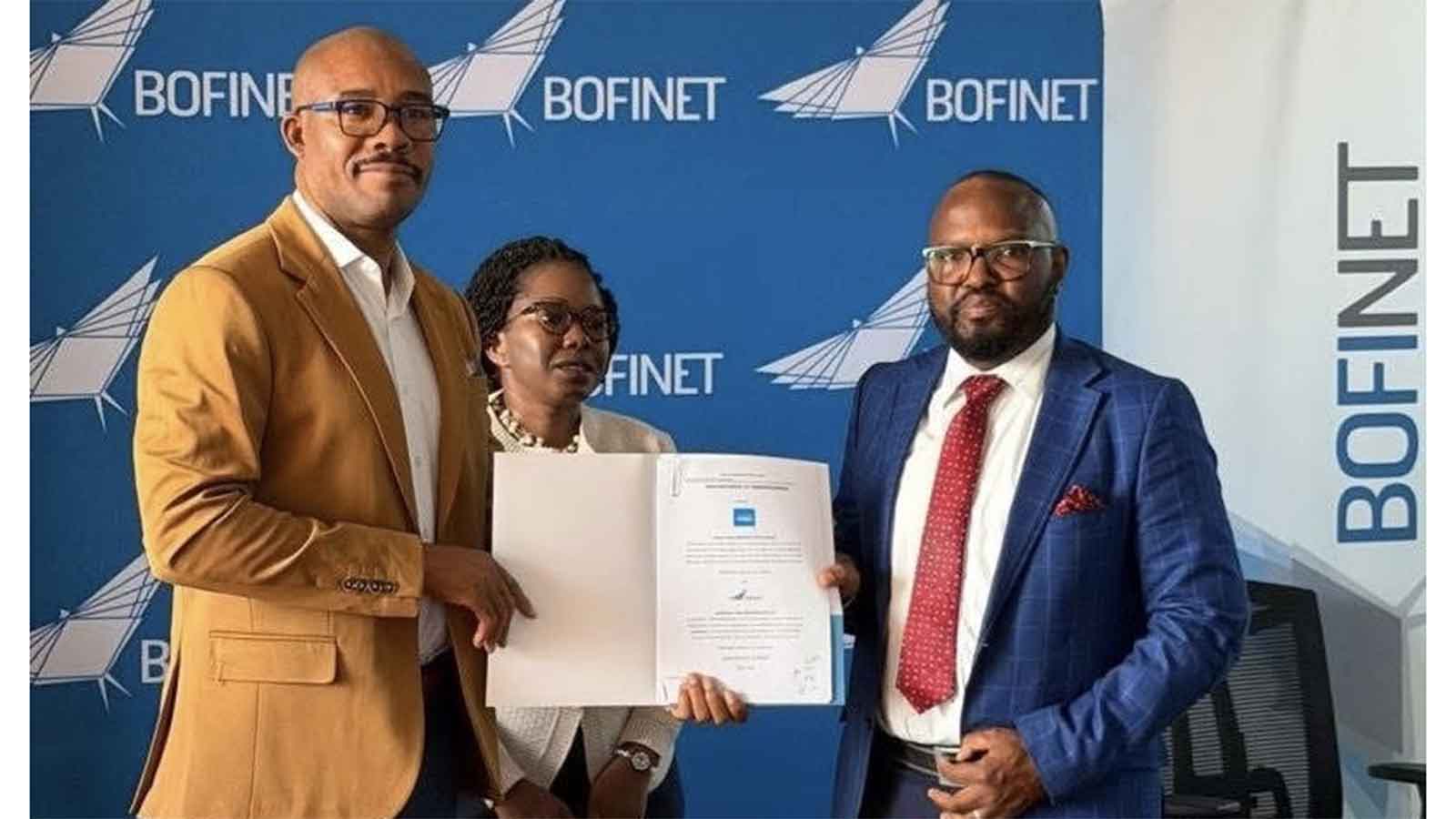 Botswana, Namibia sign telecoms deal