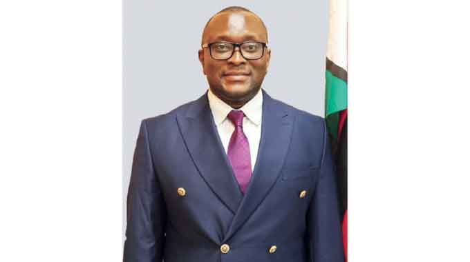 Minister warns against abuse of media targeting officials