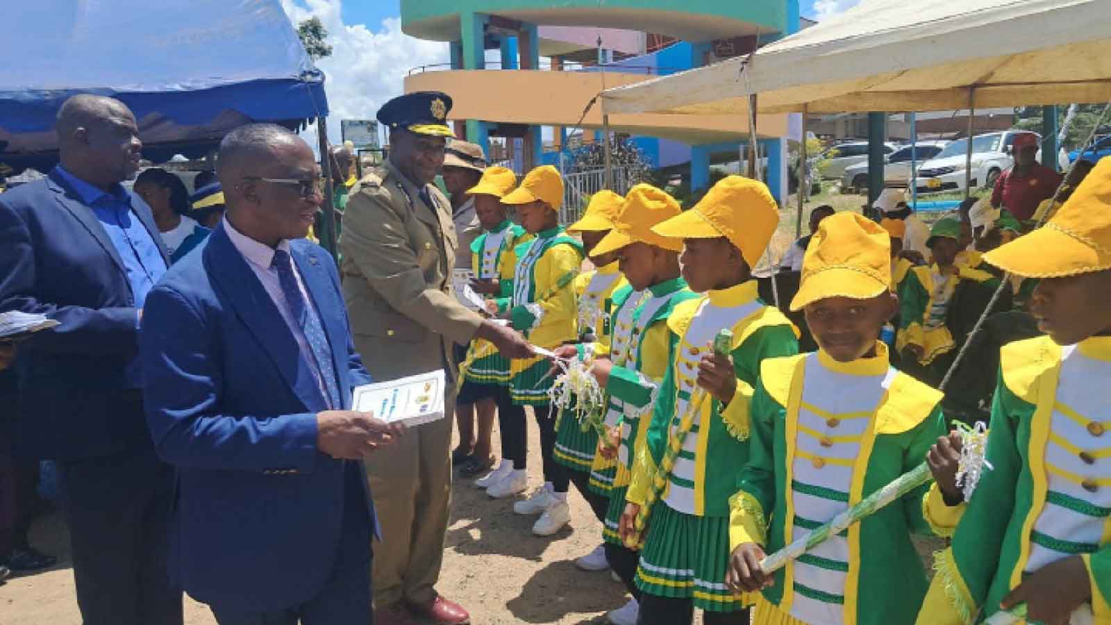 ERA OF THE LAZY, CORRUPT, INCOMPETENT COP IS GONE, SAYS HARARE POLICE CHIEF