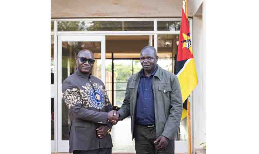 Officer Commanding Police Chipinge District Chief Superintendent Edmore Kelosi (left) and PRM Mussorize District Mozambique Superintendent Serreto
