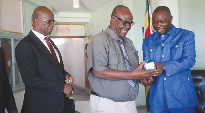 President donates smartphones to Matabeleland North traditional leaders