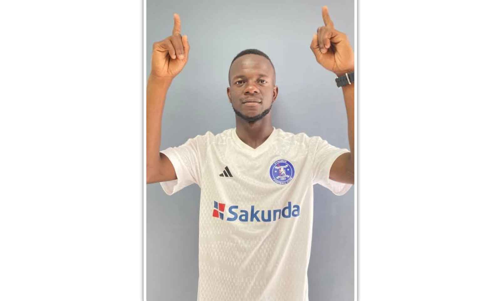 A JERSEY FOR THE FANS FROM LEEROY MAVHUNGA