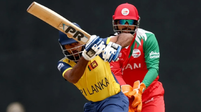 The surgeon and the sledgehammer give Sri Lanka a new batting identity