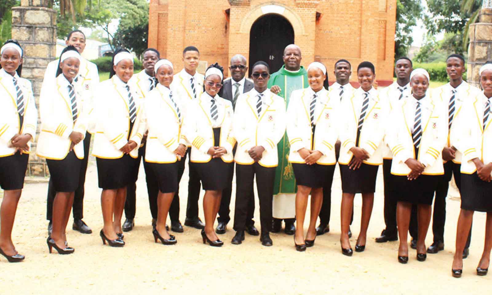 Visitation makumbi high school…PREFECTS INAUGURATED AS VISITATION MAKUMBI CELEBRATES EXCELLENCE