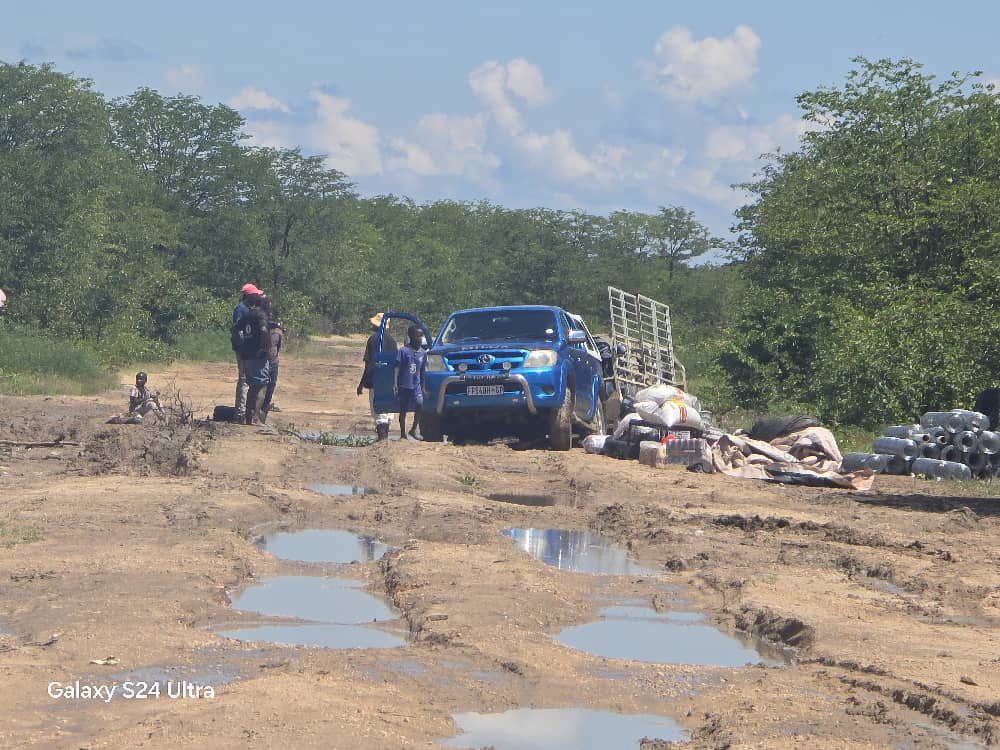 Rains destroy Zimbabwe-Botswana key link road in Bulilima District