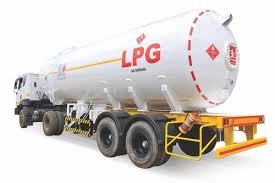 Special rescue mission in progress after gas tanker falls along Beitbridge-Bulawayo road