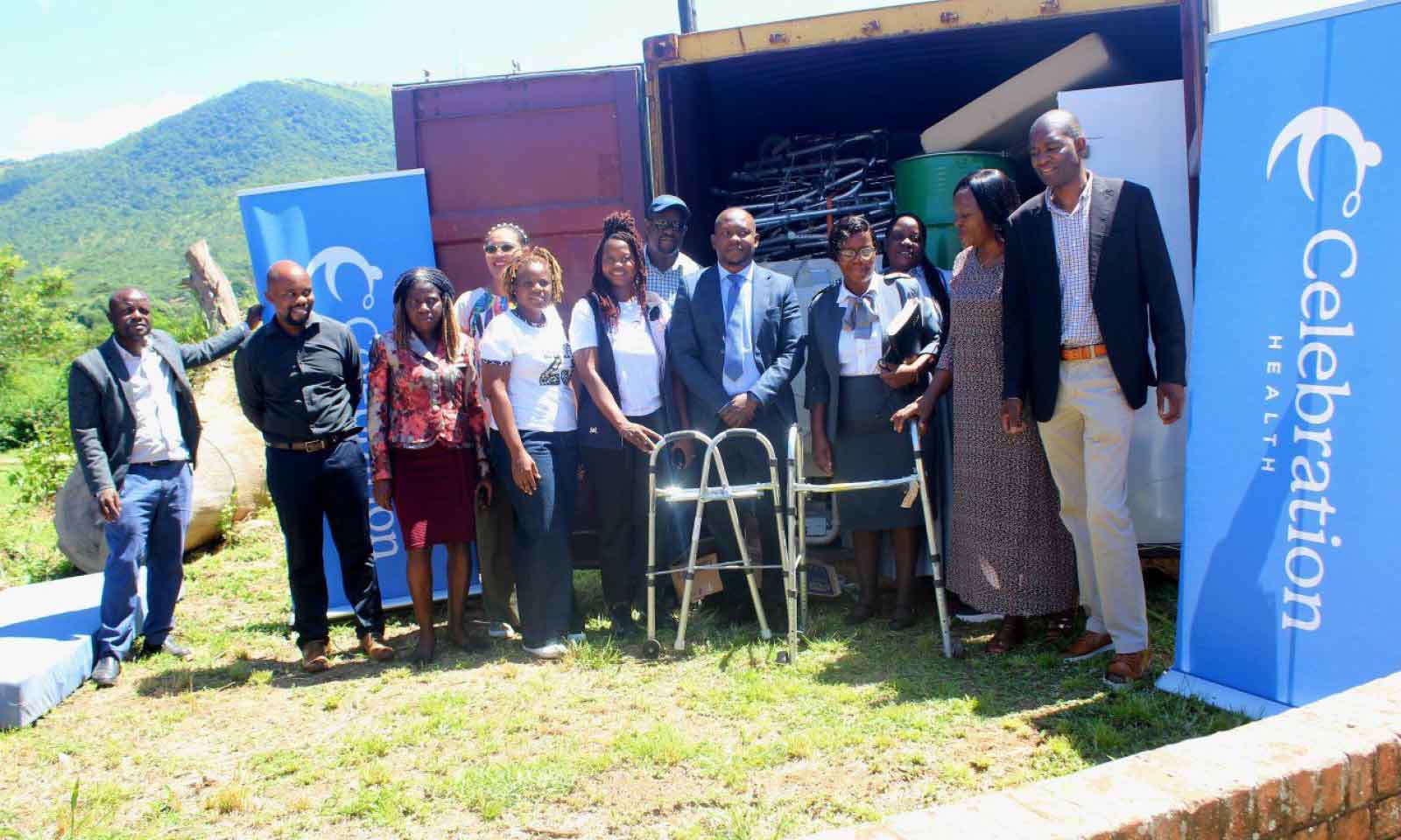 AUSSIE-BASED DOCTORS DONATE EQUIPMENT TO MUTARE’S MAIN HOSPITAL