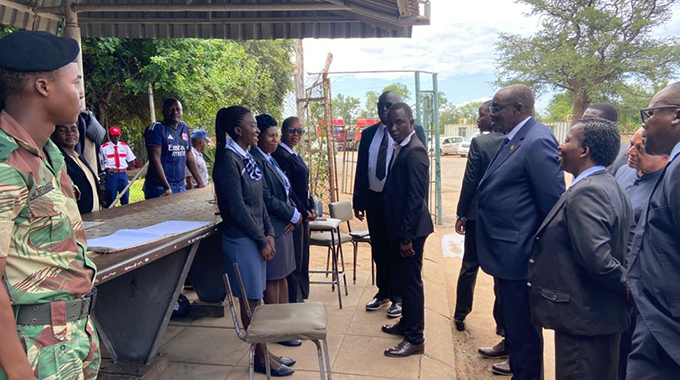 Vice President Mohadi pushes digital overhaul to decongest Victoria Falls Border Post