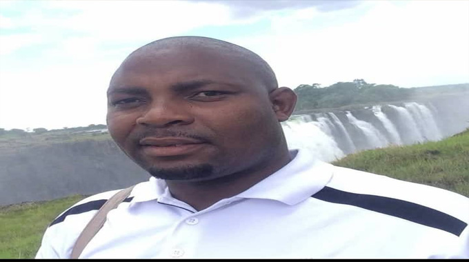 ZESA BOSS ‘PREYS ON SUBORDINATE’…l Cars and overtime for romance l 76-page dossier of WhatsApp chats exposes harassment