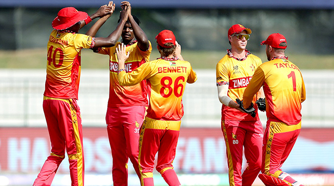 Bowlers set ruthless tone in Colombo