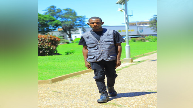 Young artiste tackles drug abuse, nightclub culture