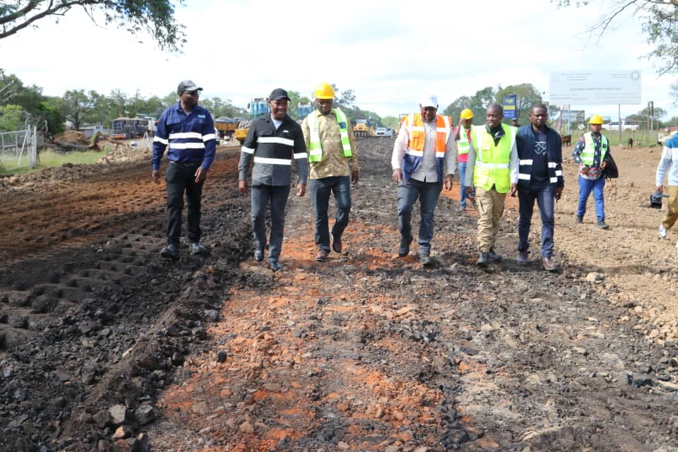 Tour of the Bulawayo-Victoria Falls Road underway