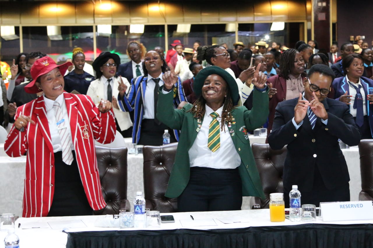 Ministry of Transport hosts school girls for career guidance