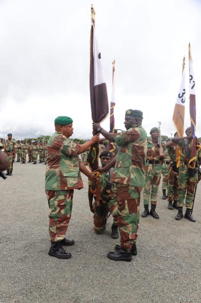 Brigadier Shamu (right) handing over command to Colonel Dube at 3 Infantry Brigade today