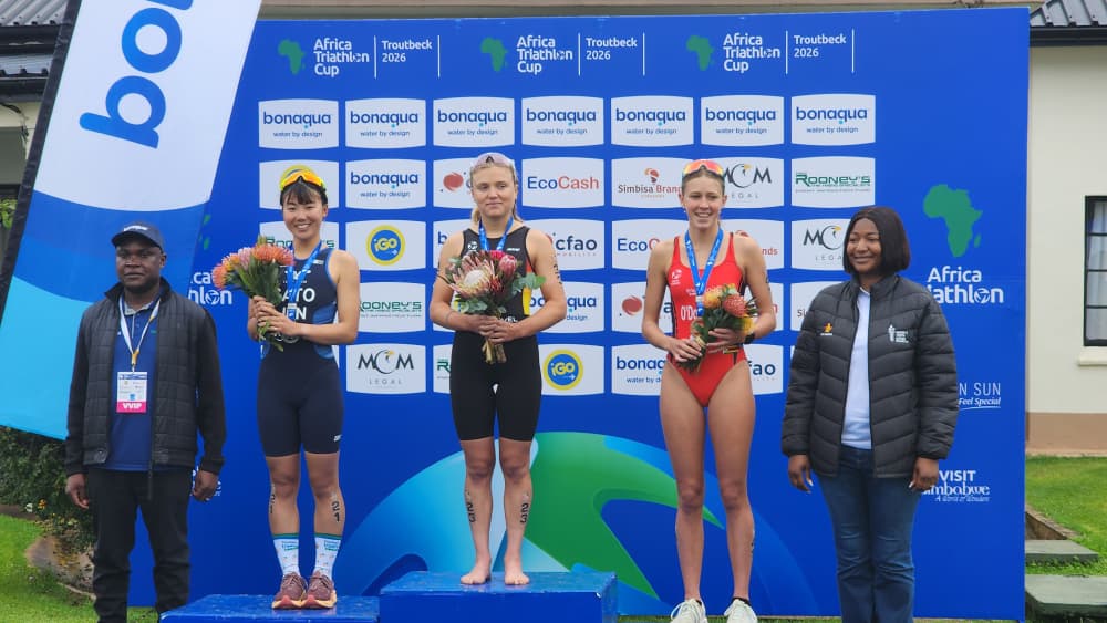 (From left) Mr Stanley Muchenje, Hemiko Sato of Japan (silver medalist), Jules Behrens(gold medalist), Zimbabwe's Rachel O'Donoghue (bronze medalist) and Deputy Minister Emily Jesaya