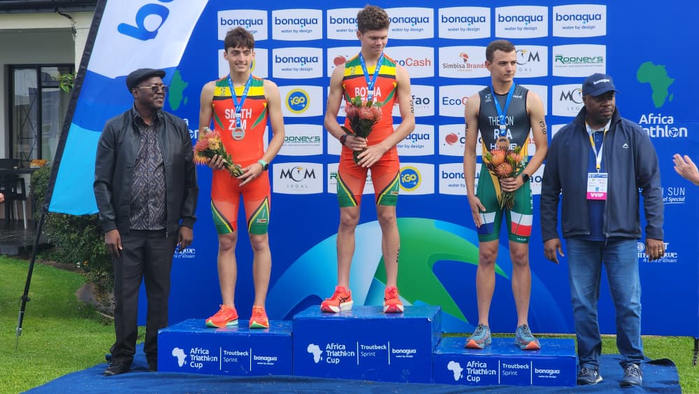 (From left) Permanent secretary in the Ministry of Youth, Sports, Art and Recreation Mr Nicholas Moyo, Zimbabwe's silver medalist Callum Smith, gold medalist Zander Botha, South Africa's Phillip Theron (bronze), Delta Coporation marketing manager Mr Irimayi Mizorehwa