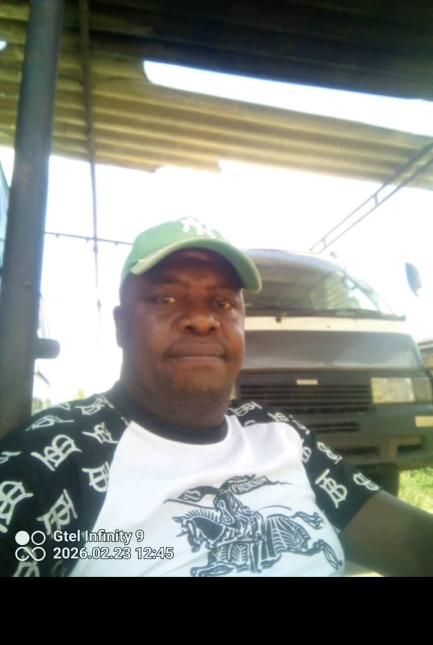 WOMAN ACCUSES TRANSPORTER OF CONNING HER OF US$250