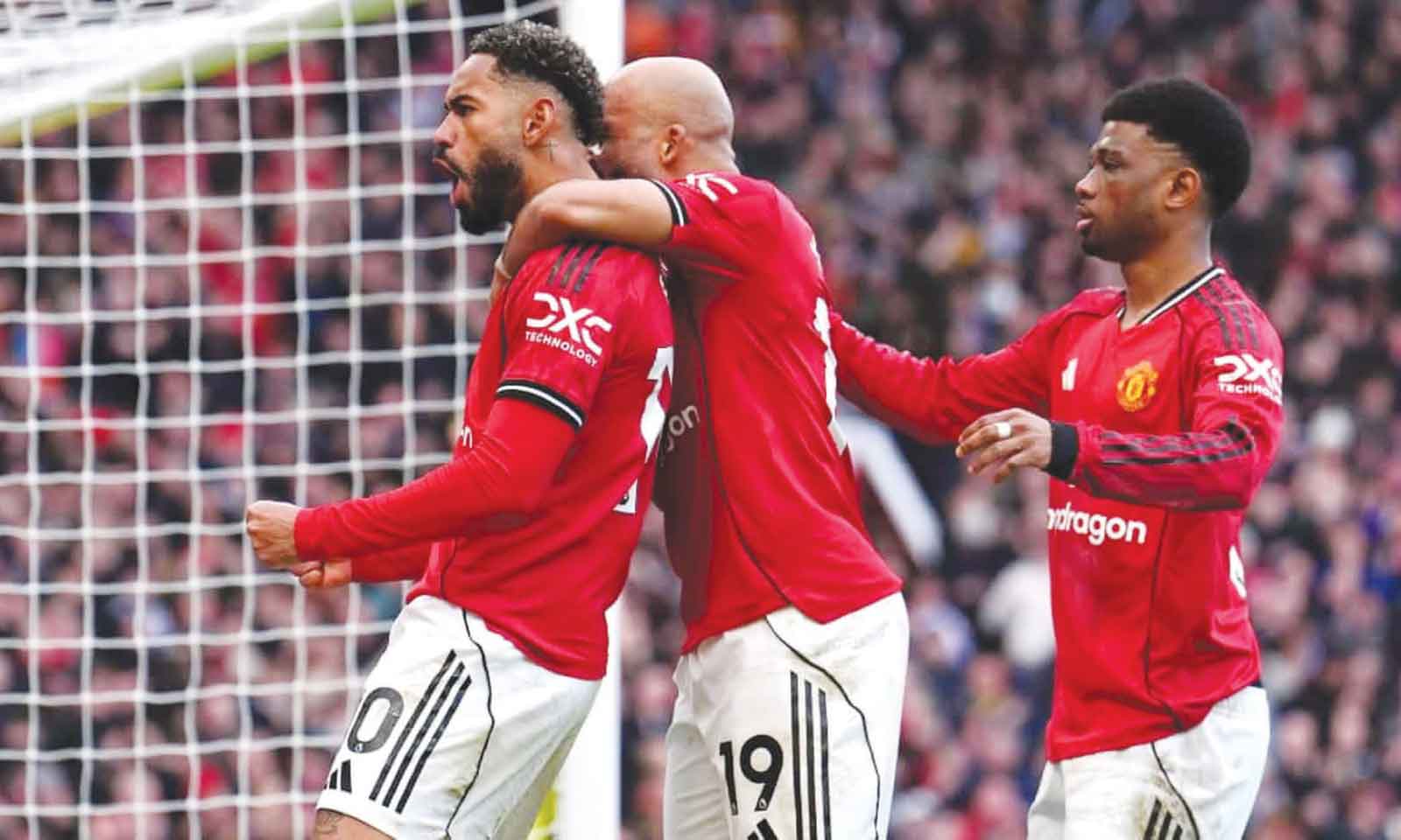 Manchester Utd champions league destiny in own hands