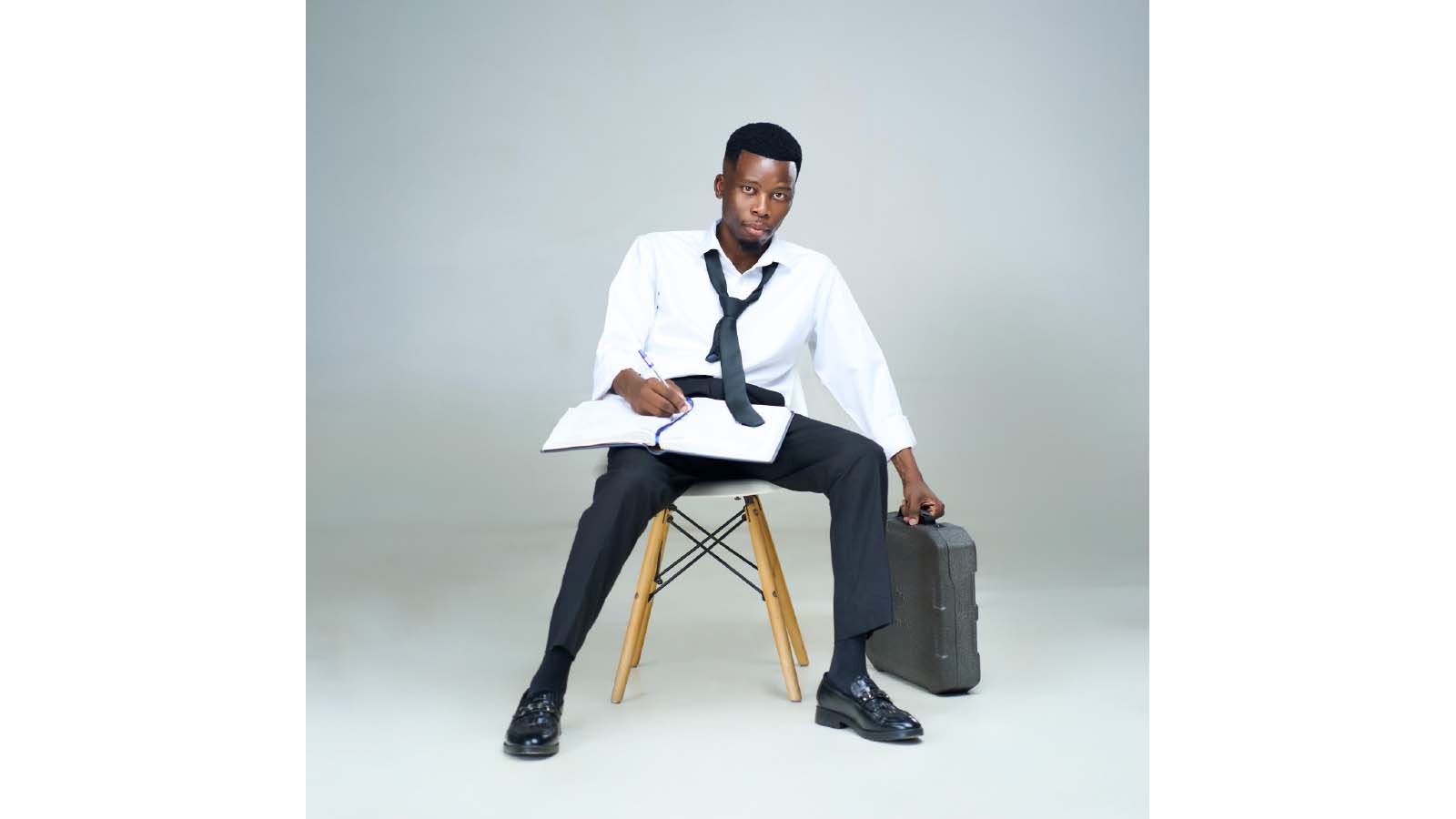 NIGEL THE SLICK PASTOR SET FOR WORLD TOUR