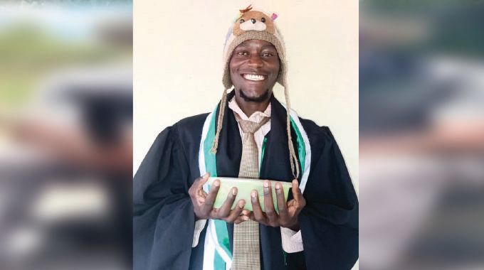 Meet Sa Jakhobe: The teacher turning TikTok into gold