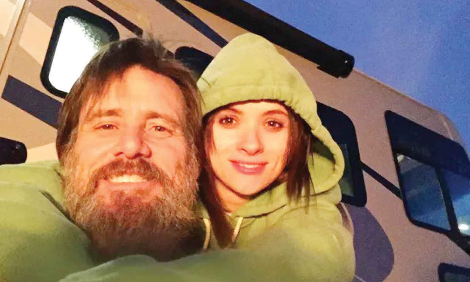 WHY HOLLYWOOD ICONIC COMEDIAN  JIM CARREY VANISHED TEN YEARS AGO. . . and is making a comeback with a different face