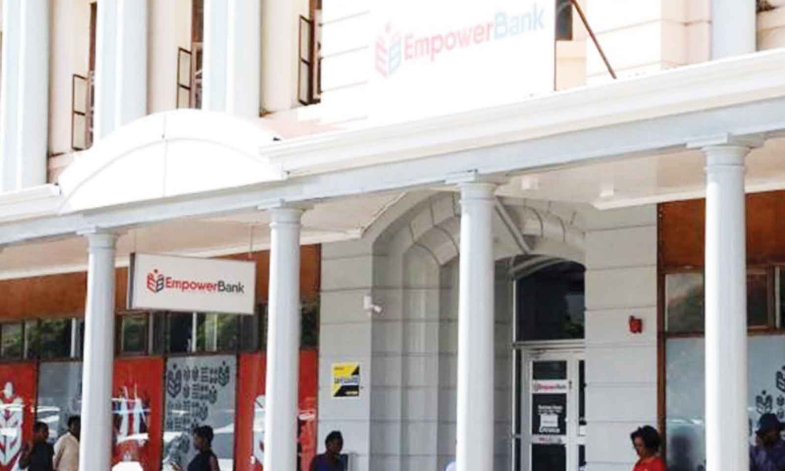 MAIZE BROKING FIRM IN US$160K FRAUD