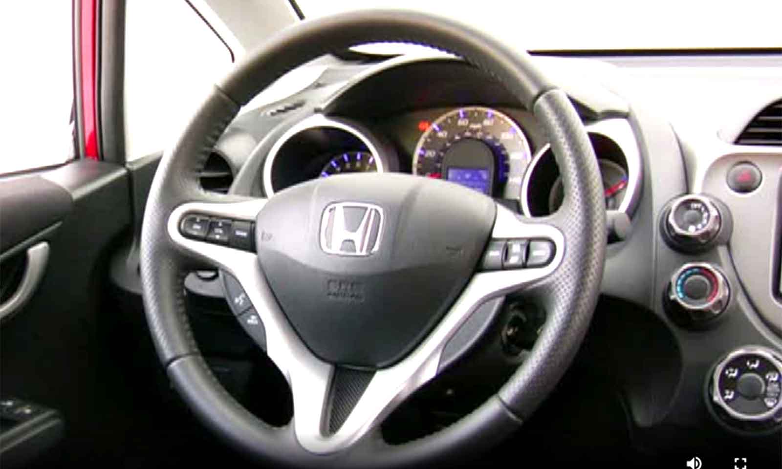 INDRIVE DRIVER LOSES CAR TO PASSENGER
