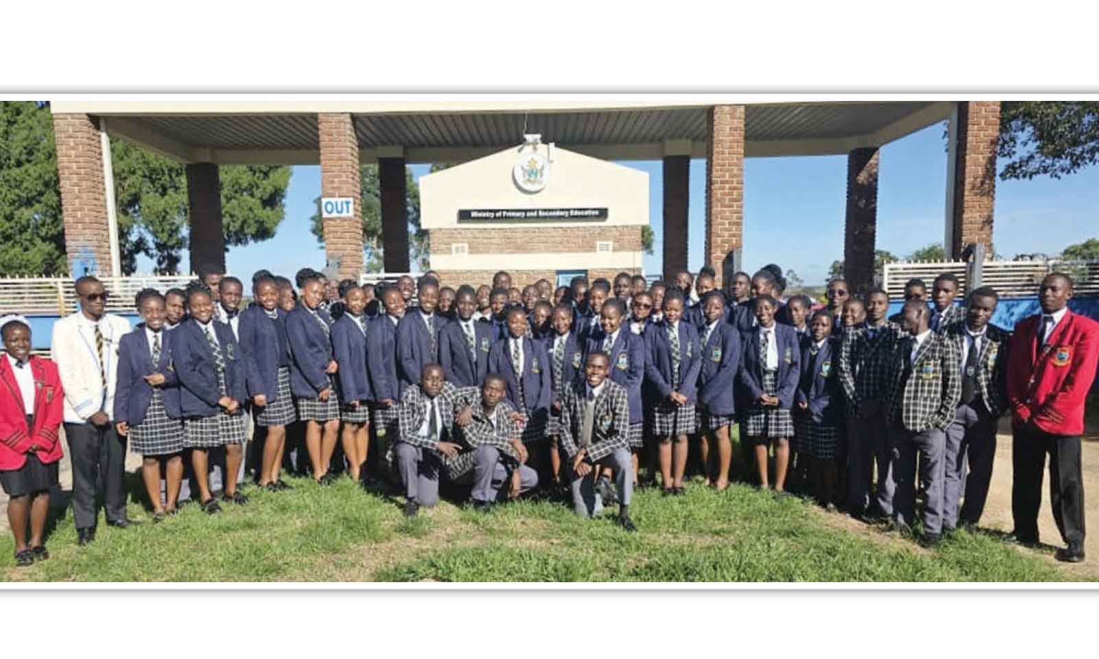 WADDILOVE HIGH SCHOOL  HONOURED FOR HIGH PASS RATE