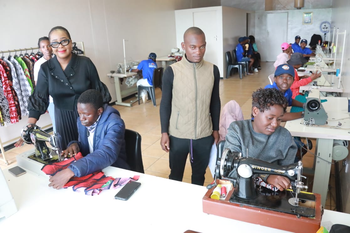 Magolide, Raj Modi foundations unite to empower youths with life skills