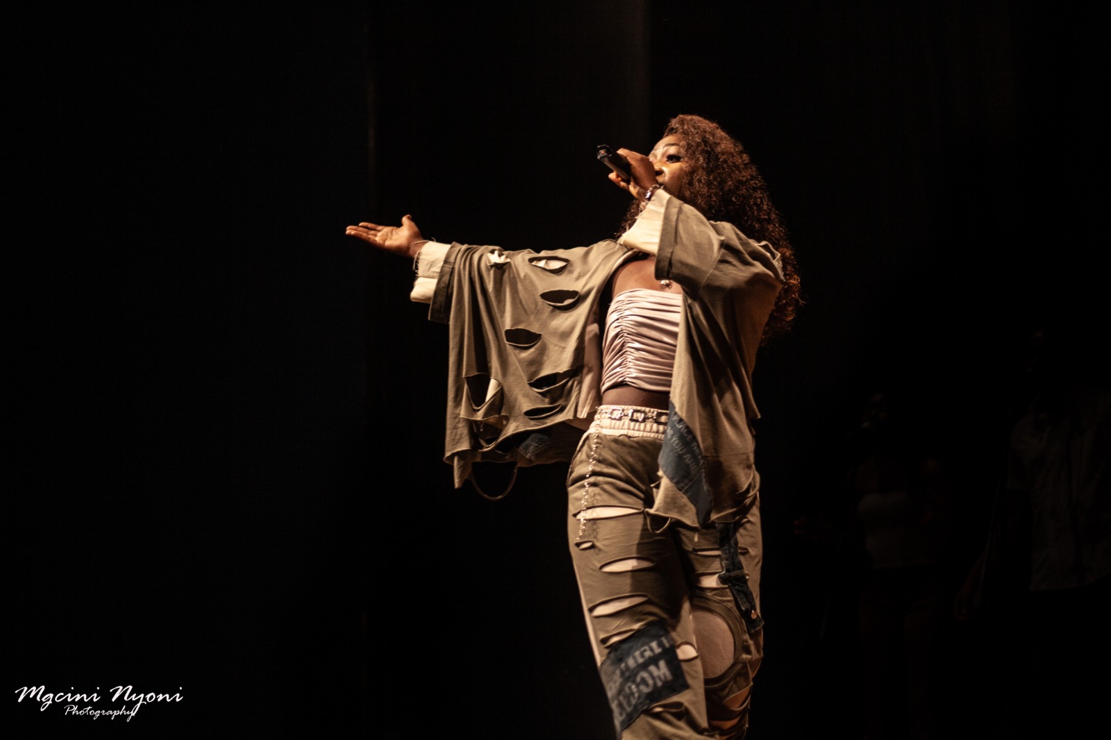 Rising Afro-soul star, Xantel, debut EP auctioned for US$1 800