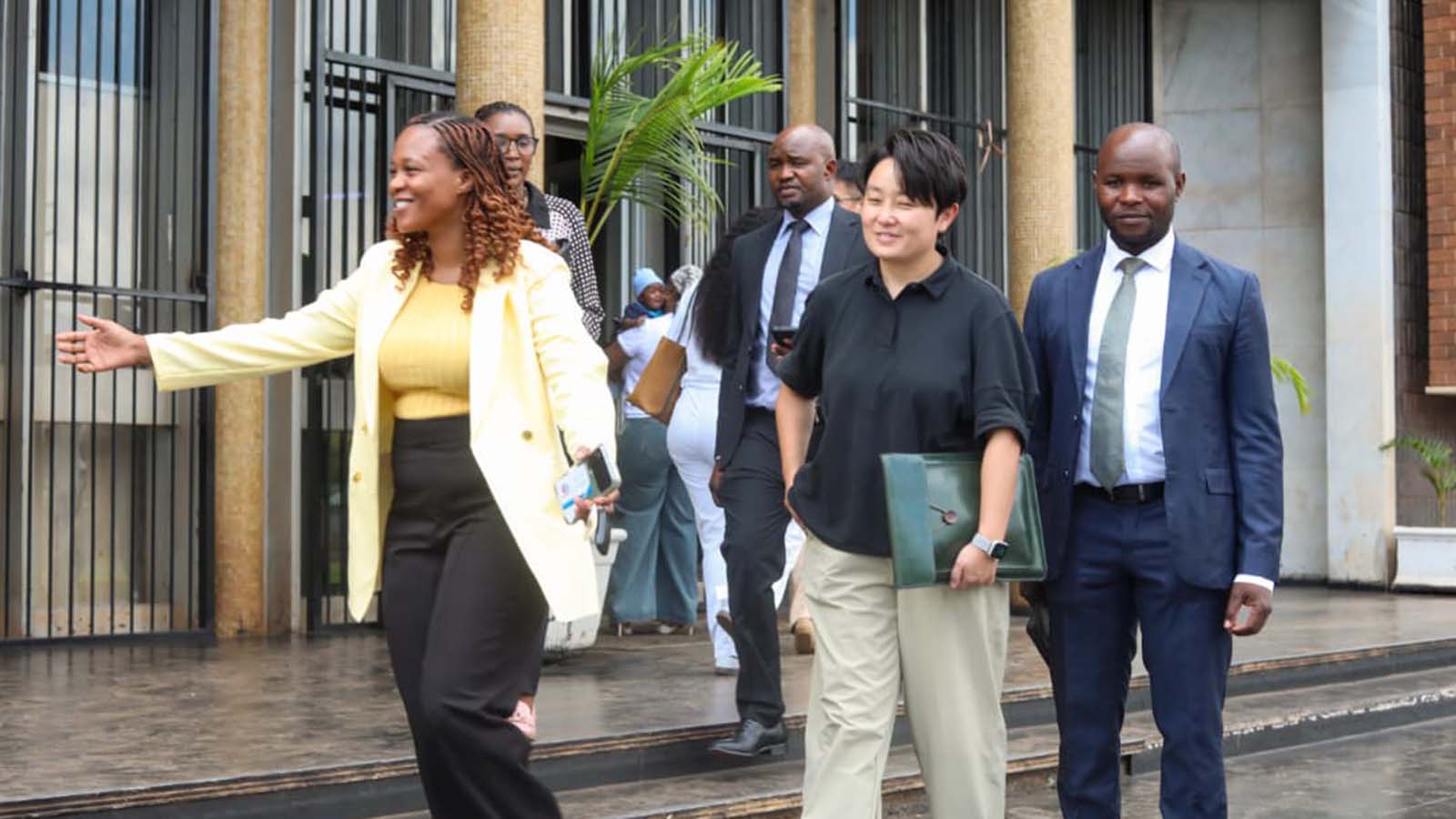 Charges dropped against two Chinese businessmen in US$400k fraud case