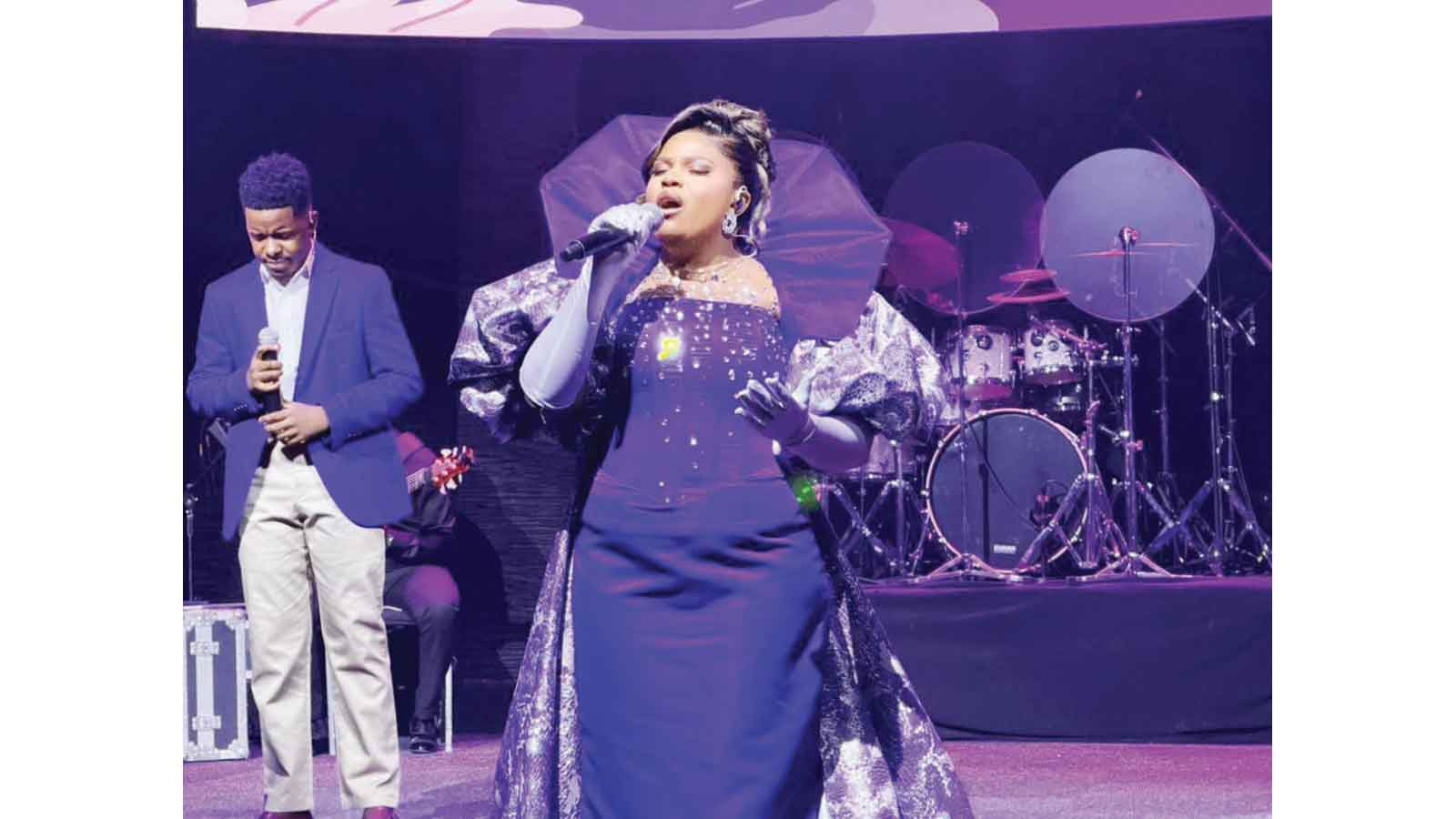 Linda Mudzenda ignites Harare with ‘Jesus and me’ live recording!