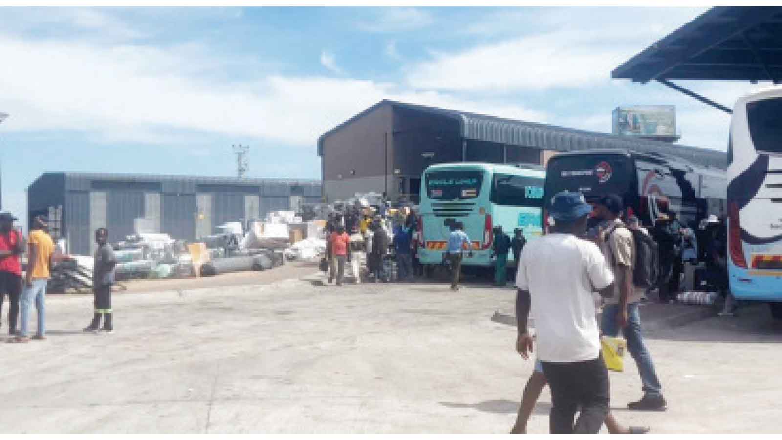 Border crackdown grounds buses at Beitbridge