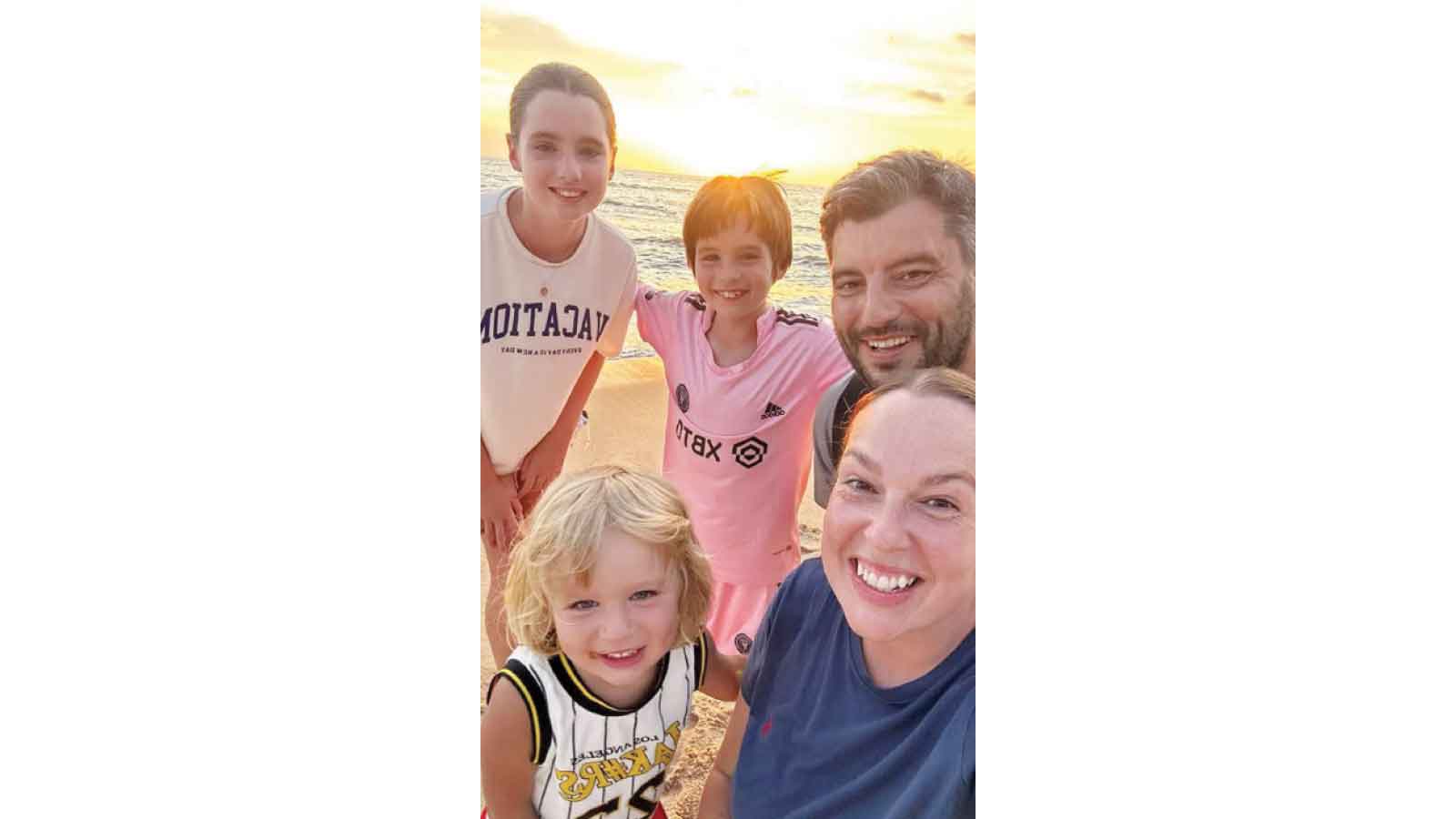 THEY PACKED THEIR BAGS, LEFT THE UK, NOW THEY’RE LIVING IN THEIR PARADISE