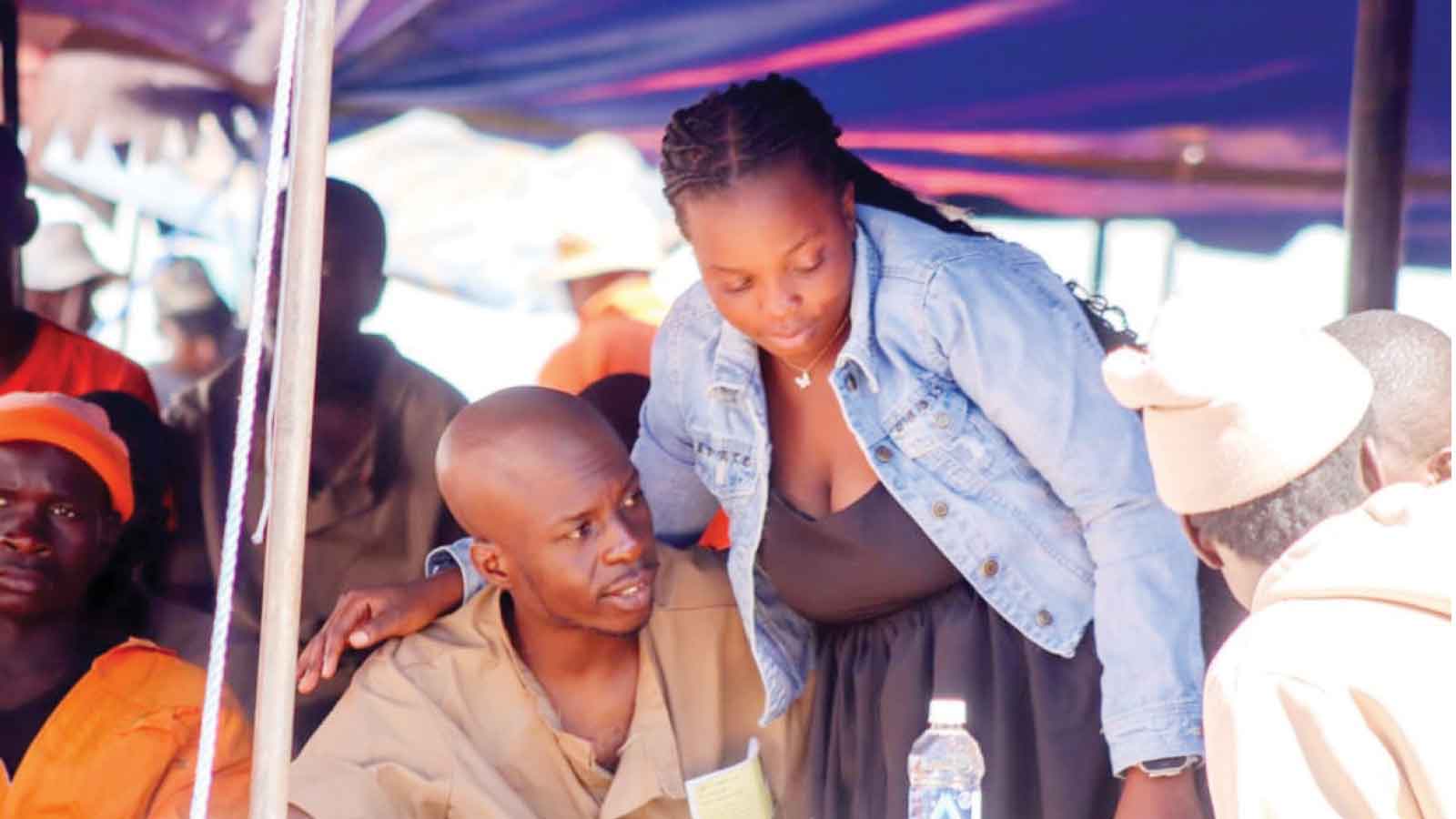 LOVE BEHIND BARS! . . . Tears, hugs, hope as families visit inmates