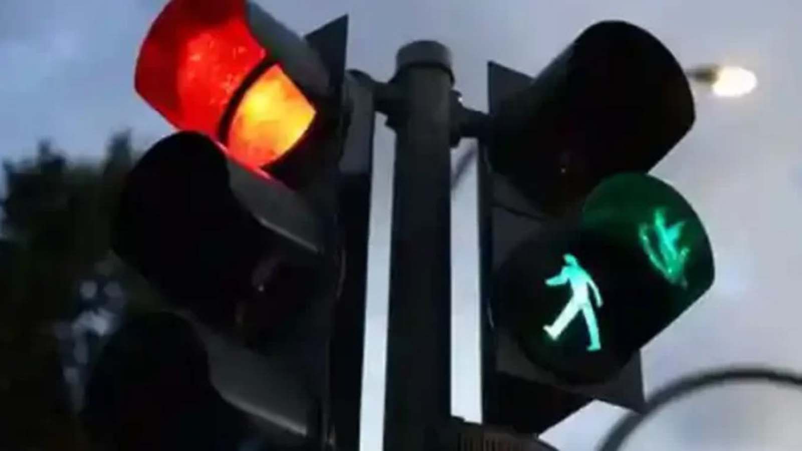 Mutyairi wekombi akandwa mujeri apinda robhoti dzvuku