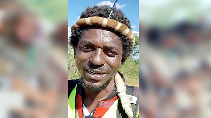 Imiklomela fest breaks attendance records. . . Dr Gasolo walks nearly 200kms to honour Chief Dakamela