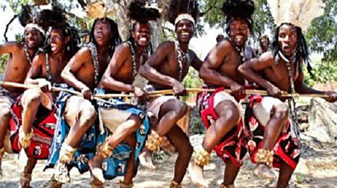 KALANGA: Afrika Ngayihhe!