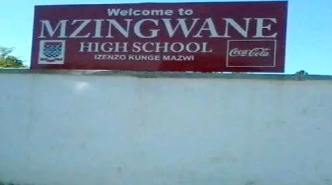 SCHOOL HEAD HANDCUFFS, ASSAULTS ‘DRUGGIE LEARNER!‘