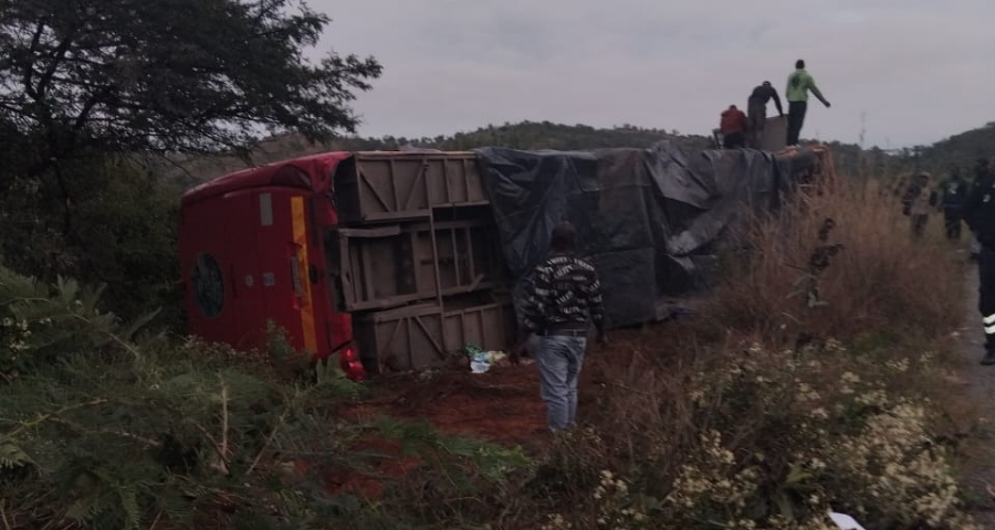 19 injured as Inter Africa Bus overturns near Esigodini