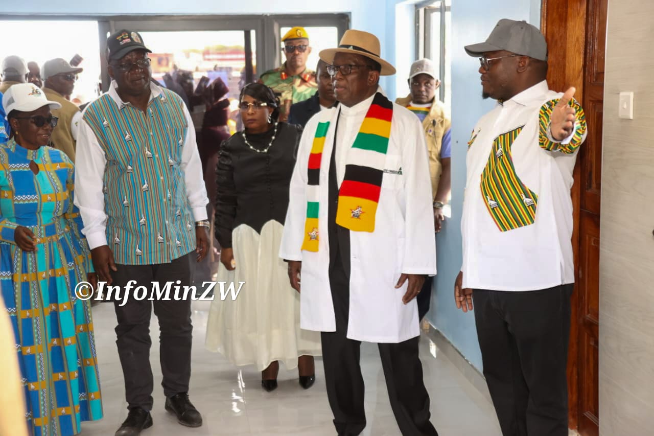 WATCH: President Mnangagwa commissions houses for war veterans