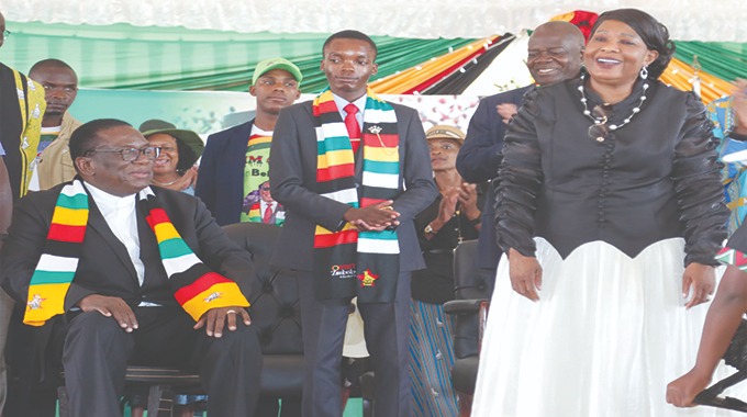 First Lady commissions Isizinda Cultural Centre