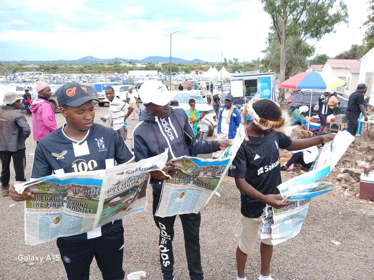 WATCH: Chronicle marks Independence Day with free special edition distribution in Maphisa