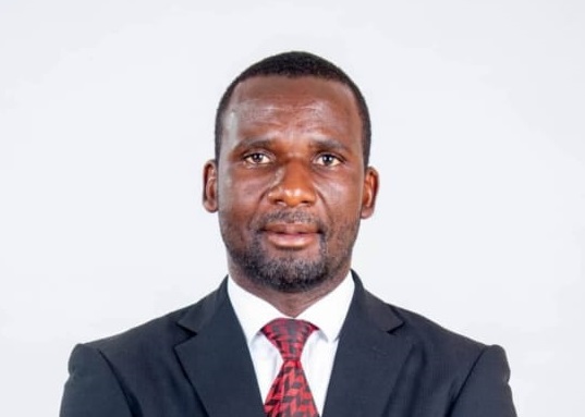 Opposition lawyer in legal clash with State mining interests